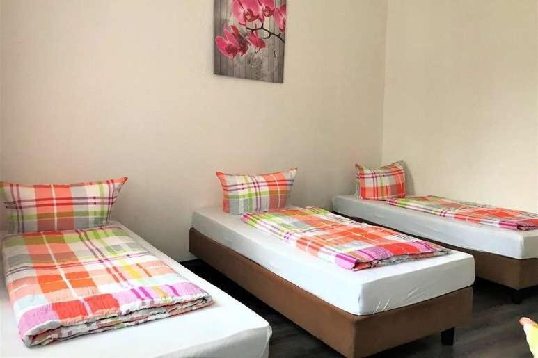 Hostel Berkut Neurenberg Buitenkant foto
